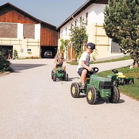 Essleggerhof Farm stay *